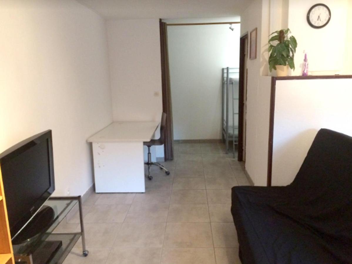 Appartement Charmant A Canet En Roussillon 36 M² Piscine Partagee Buitenkant foto
