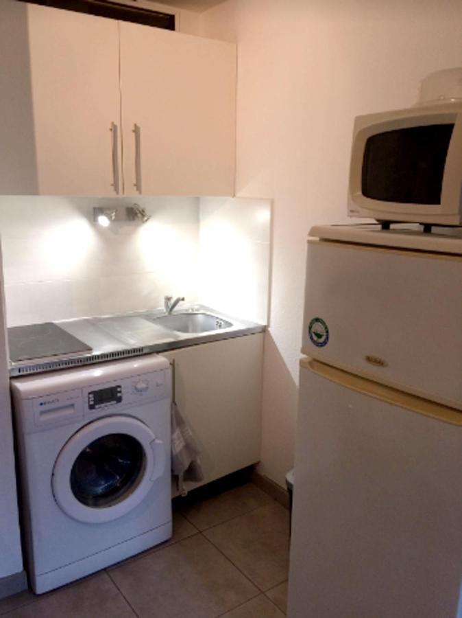 Appartement Charmant A Canet En Roussillon 36 M² Piscine Partagee Buitenkant foto